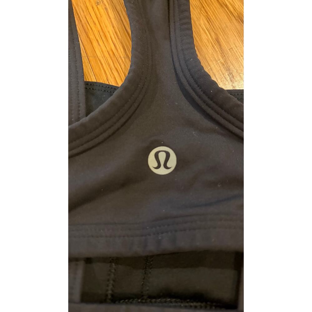 Lululemon Black Strappy Sports Bra Women’s Size 6 Medium Support - Picture 2 of 4